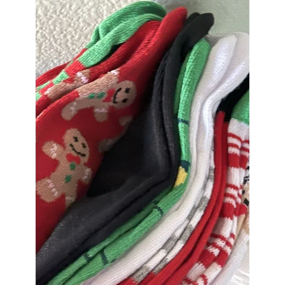 Capelli New York Christmas Girls No Show Socks 10 Pairs S/M Shoes 9-13 New